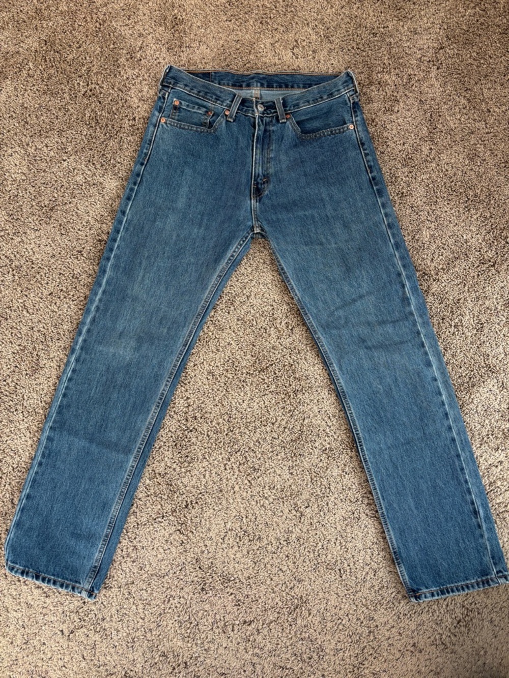 Levi's 505 Straight Leg Men's Jeans in Medium Blue Denim